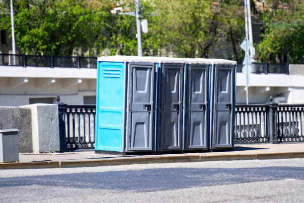 Best Porta potty rental near me  in Roosevelt Gardens, FL